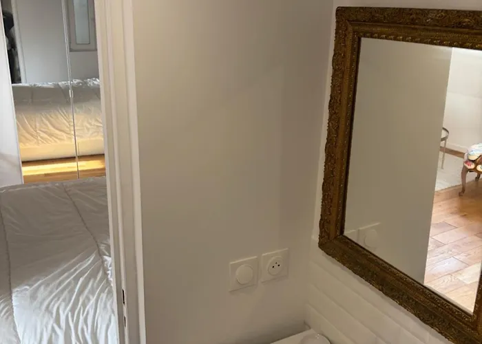 アパート Le Marais Place Des Vosges *